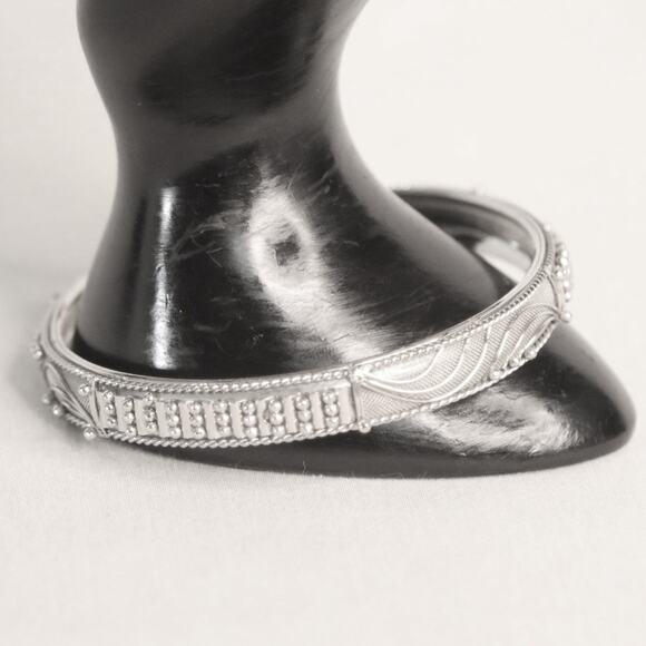 Silver Tone Bangle Bracelet Ornate Filagree Overlay - Picture 6 of 9